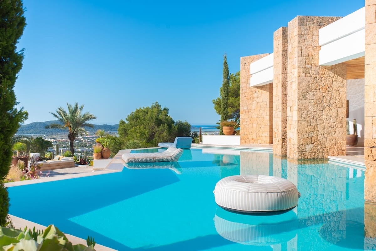ibizan Villas with private infinity pools can sakhara